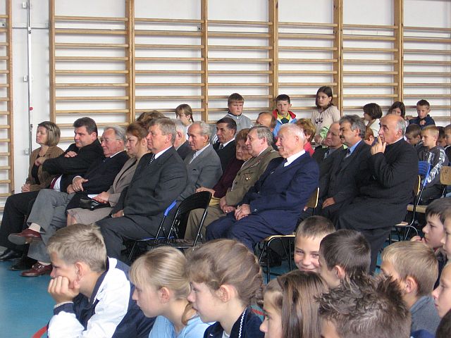 Rozmiar: 84755 bajtw